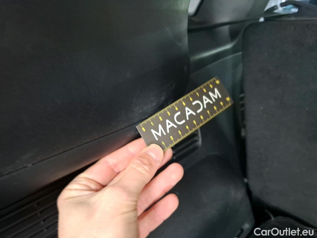  Ford  Kuga FORD  / 2019 / 5P / SUV 2.5 Dur 225 hybrid PHEV Pshift Titanium #13