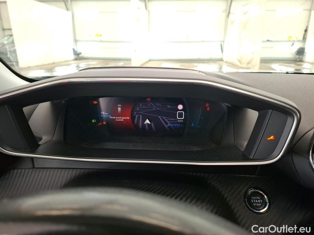  Peugeot  2008  Allure Business 1.2 PureTech 100CV BVM6 E6d #23