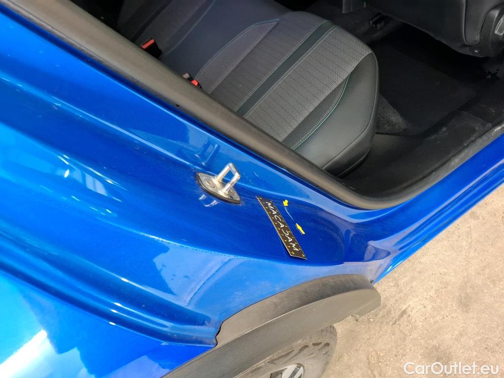  Peugeot  2008  Allure Pack 1.5 HDi 130CV BVA8 E6d #6