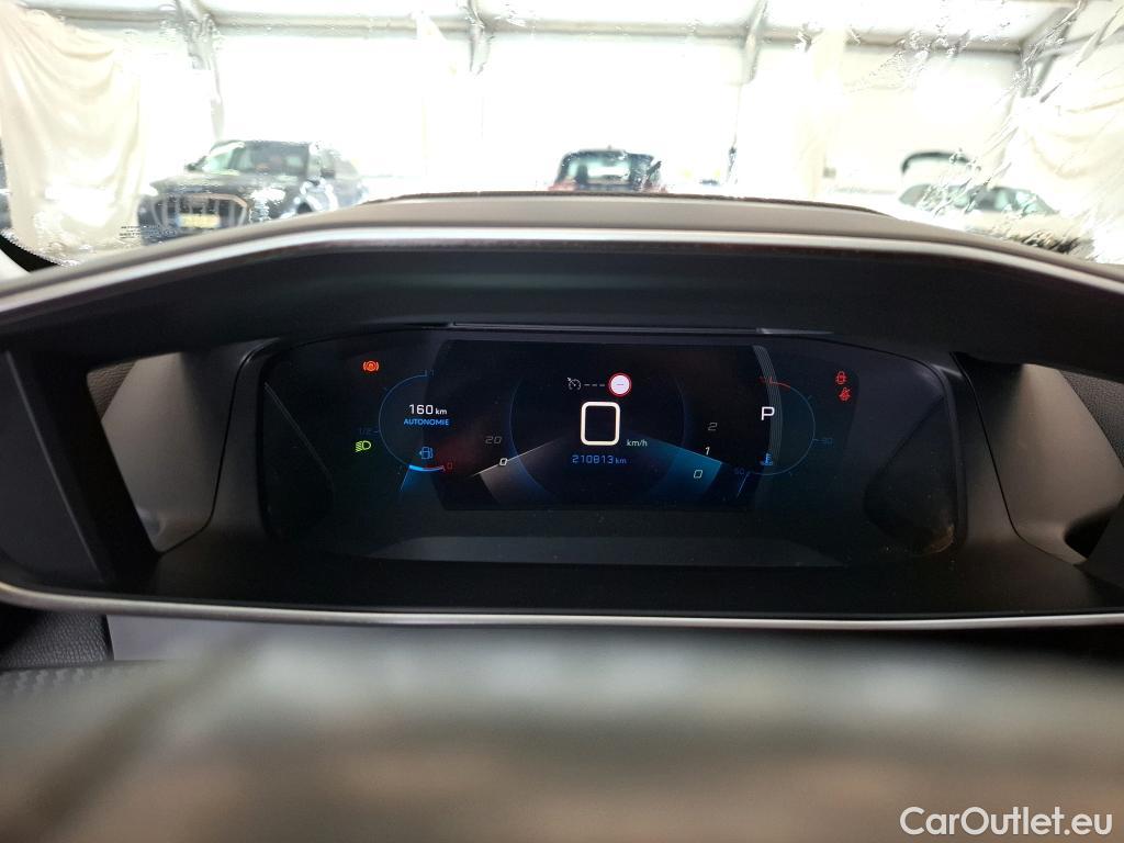  Peugeot  2008  Allure Business 1.5 HDi 130CV BVA8 E6d #3