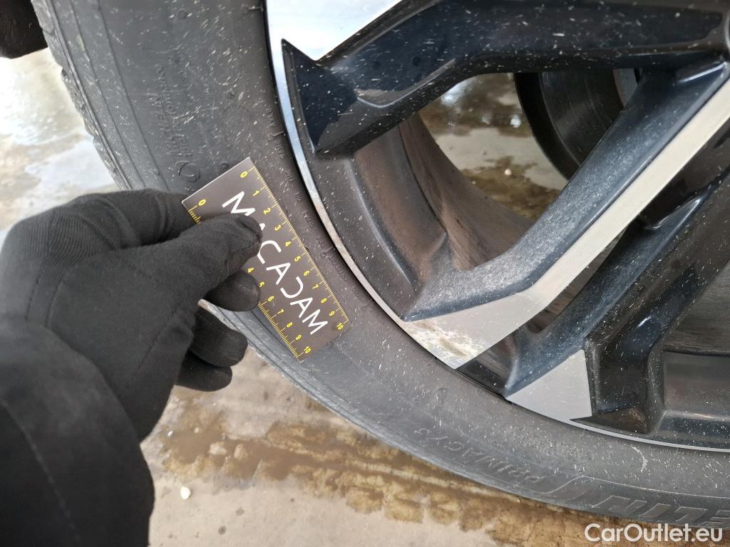  Peugeot  2008  Allure Business 1.2 PureTech 100CV BVM6 E6d #12