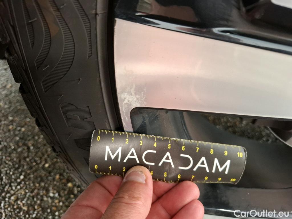  Nissan  Qashqai NISSAN  5p Crossover 1.6 DCI 130 Xtronic Drive Edition #48