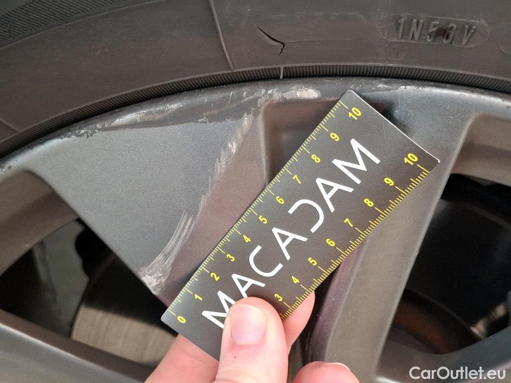  Peugeot  2008  Active Pack 1.5 HDi 110CV BVM6 E6d #17