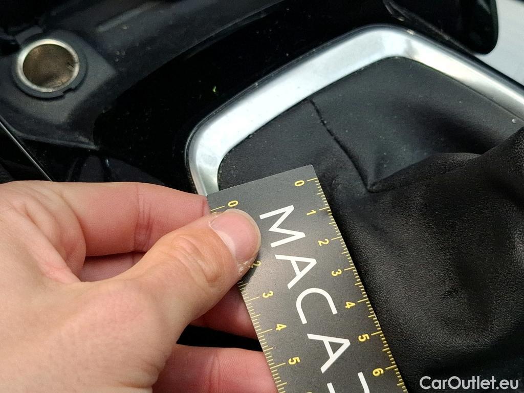  Peugeot  2008  Allure Business 1.5 HDi 110CV BVM6 E6d #25