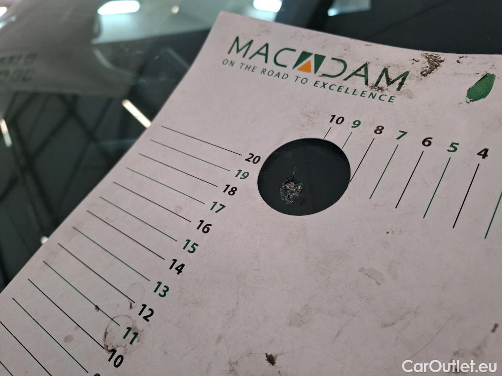  Peugeot  2008  Allure Pack 1.5 HDi 130CV BVA8 E6d #2