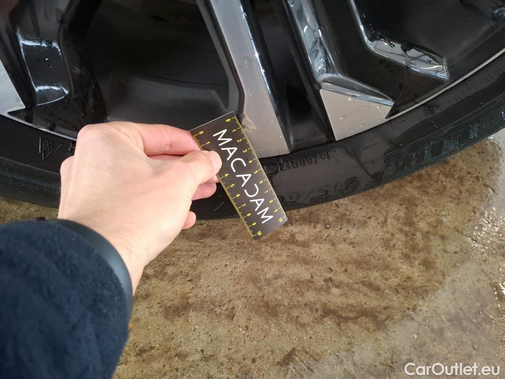  Peugeot  2008  Allure Business 1.5 HDi 110CV BVM6 E6d #36