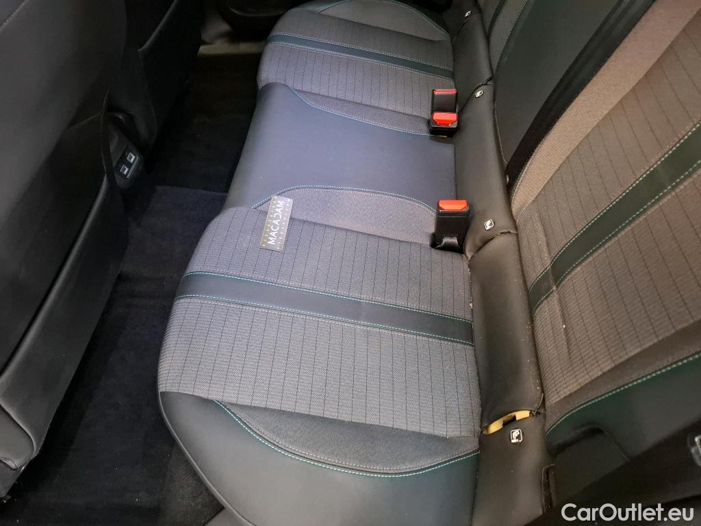  Peugeot  2008  Allure Pack 1.5 HDi 130CV BVA8 E6d #34