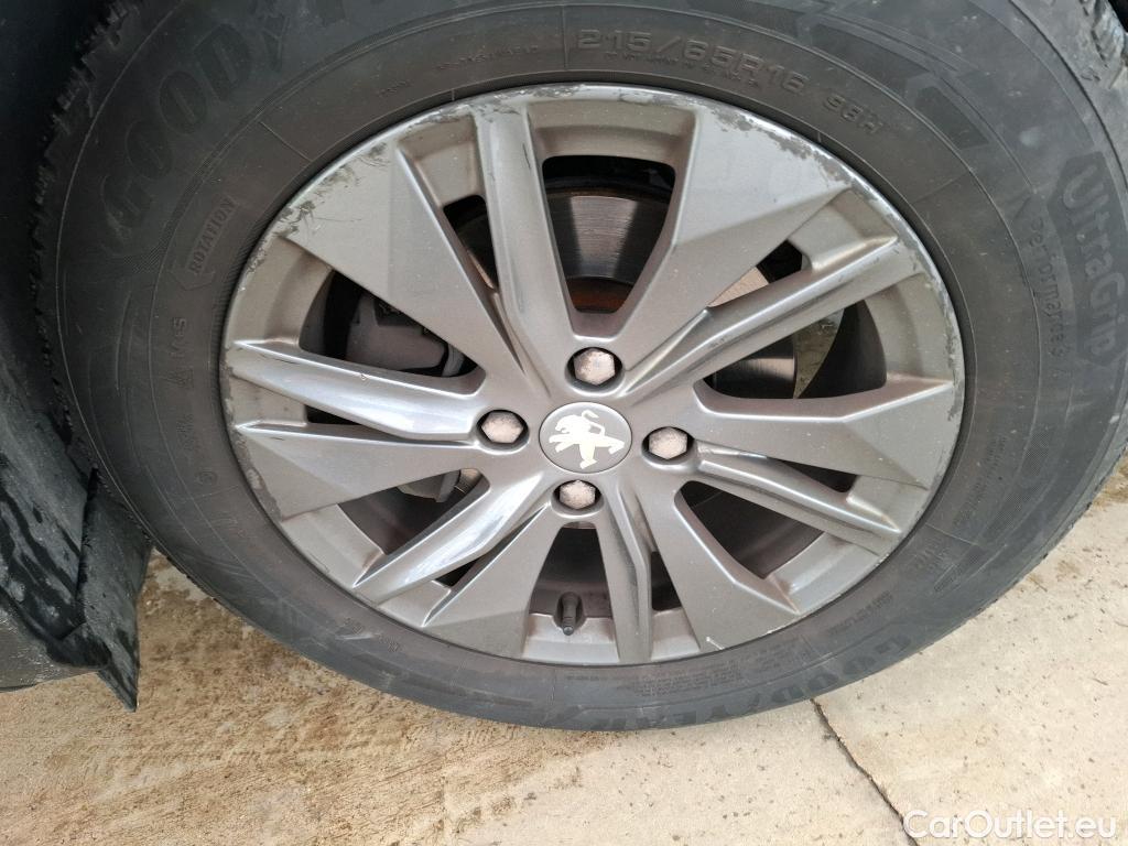  Peugeot  2008  Active Pack 1.5 HDi 110CV BVM6 E6d #13