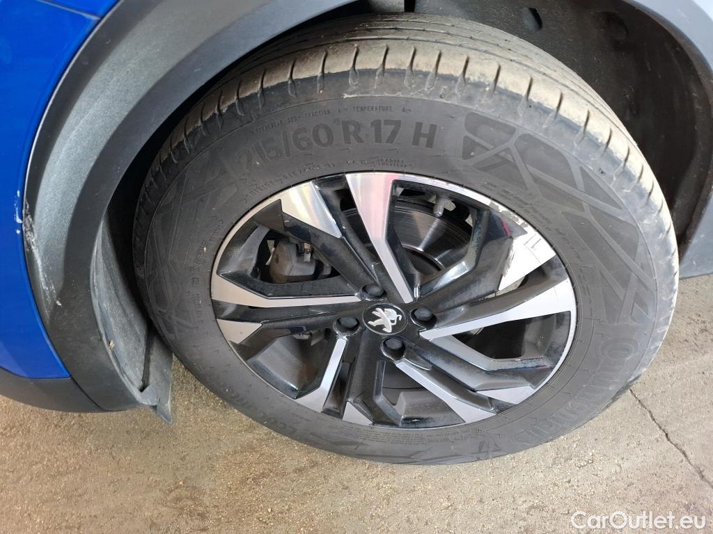  Peugeot  2008  Allure Pack 1.5 HDi 130CV BVA8 E6d #14