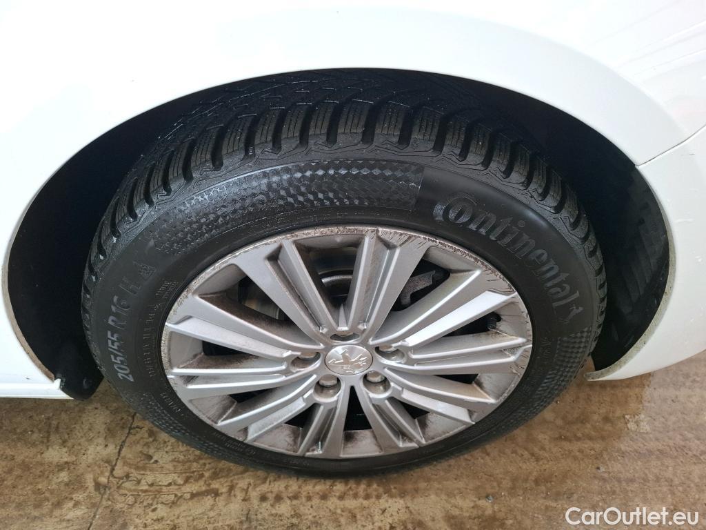  Peugeot  308  SW Allure 1.2 PureTech 110CV BVM6 E6d #32