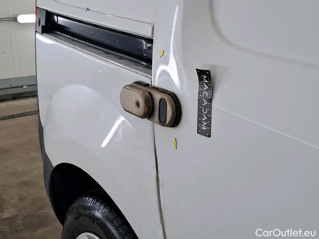  Renault  Kangoo RENAULT  Express / 2013 / 4P / Fourgonnette Extra R-Link dCi 90 #12