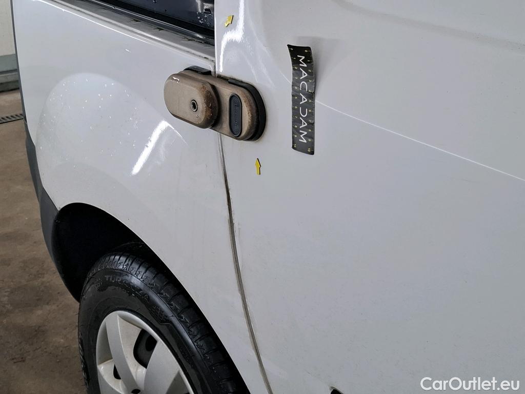  Renault  Kangoo RENAULT  Express / 2013 / 4P / Fourgonnette Extra R-Link dCi 90 #9