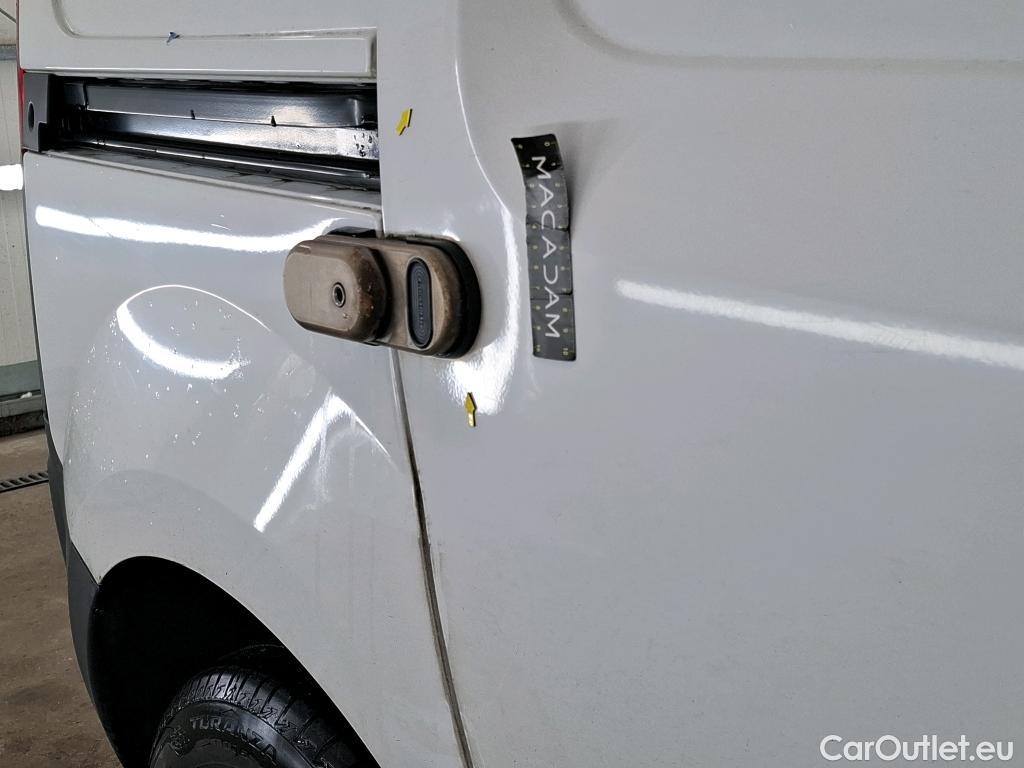  Renault  Kangoo RENAULT  Express / 2013 / 4P / Fourgonnette Extra R-Link dCi 90 #11