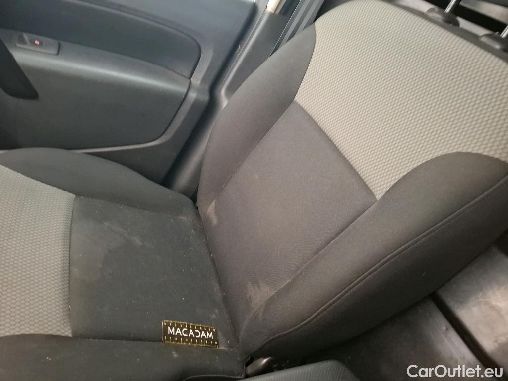  Renault  Kangoo RENAULT  Express / 2013 / 4P / Fourgonnette Extra R-Link dCi 90 #30