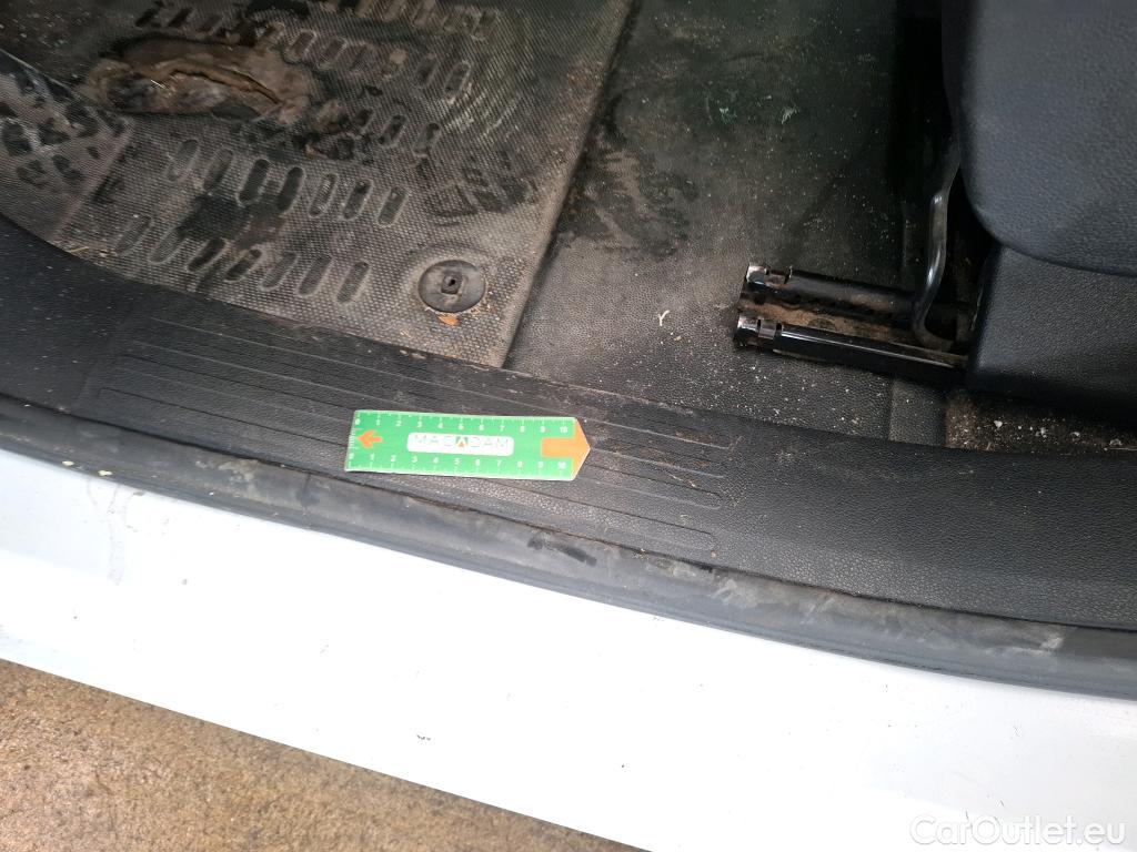  Citroen  Berlingo  Fourgon Club XL 950 1.5 BlueHDi 100CV BVM5 E6dT #61