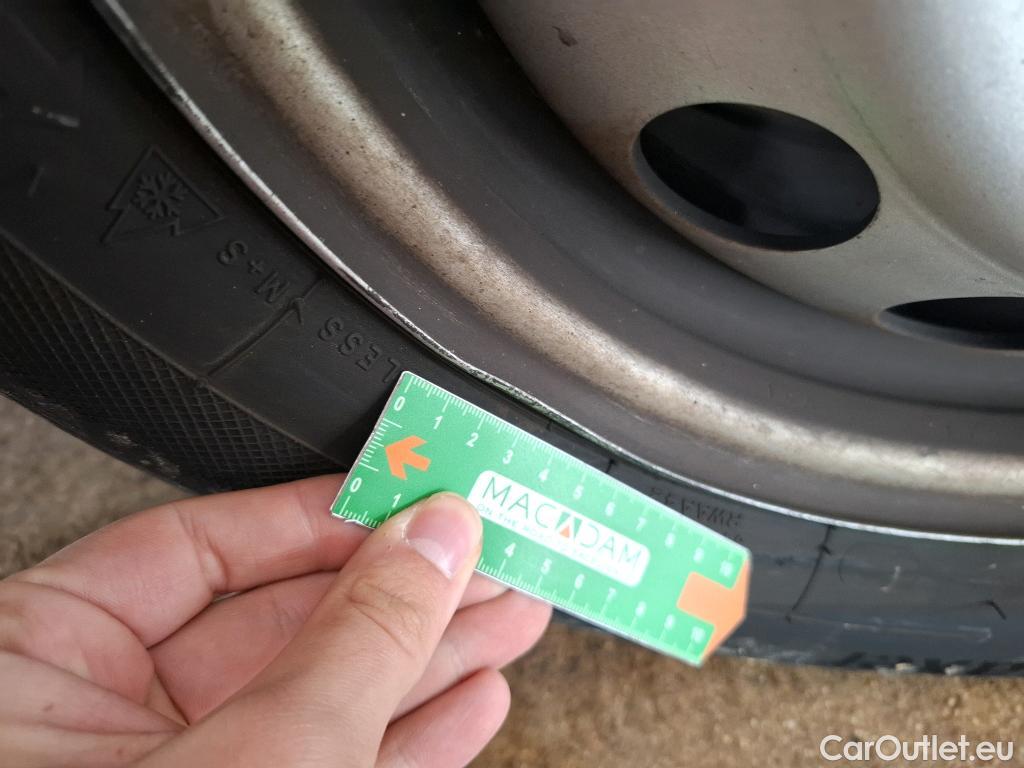  Citroen  Berlingo  Fourgon Club XL 950 1.5 BlueHDi 100CV BVM5 E6dT #60