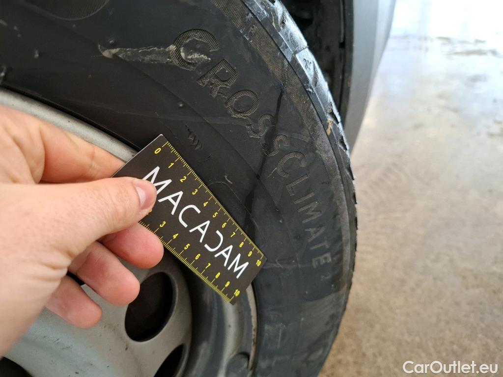  Citroen  Berlingo  Fourgon Club XL 950 1.5 BlueHDi 100CV BVM5 E6dT #9