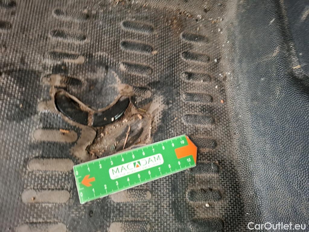  Citroen  Berlingo  Fourgon Club XL 950 1.5 BlueHDi 100CV BVM5 E6dT #40