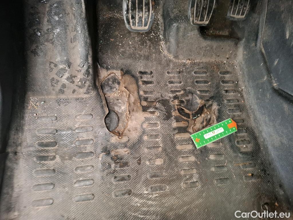  Citroen  Berlingo  Fourgon Club XL 950 1.5 BlueHDi 100CV BVM5 E6dT #39