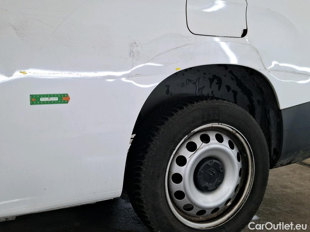  Citroen  Berlingo  Fourgon Club XL 950 1.5 BlueHDi 100CV BVM5 E6dT #2