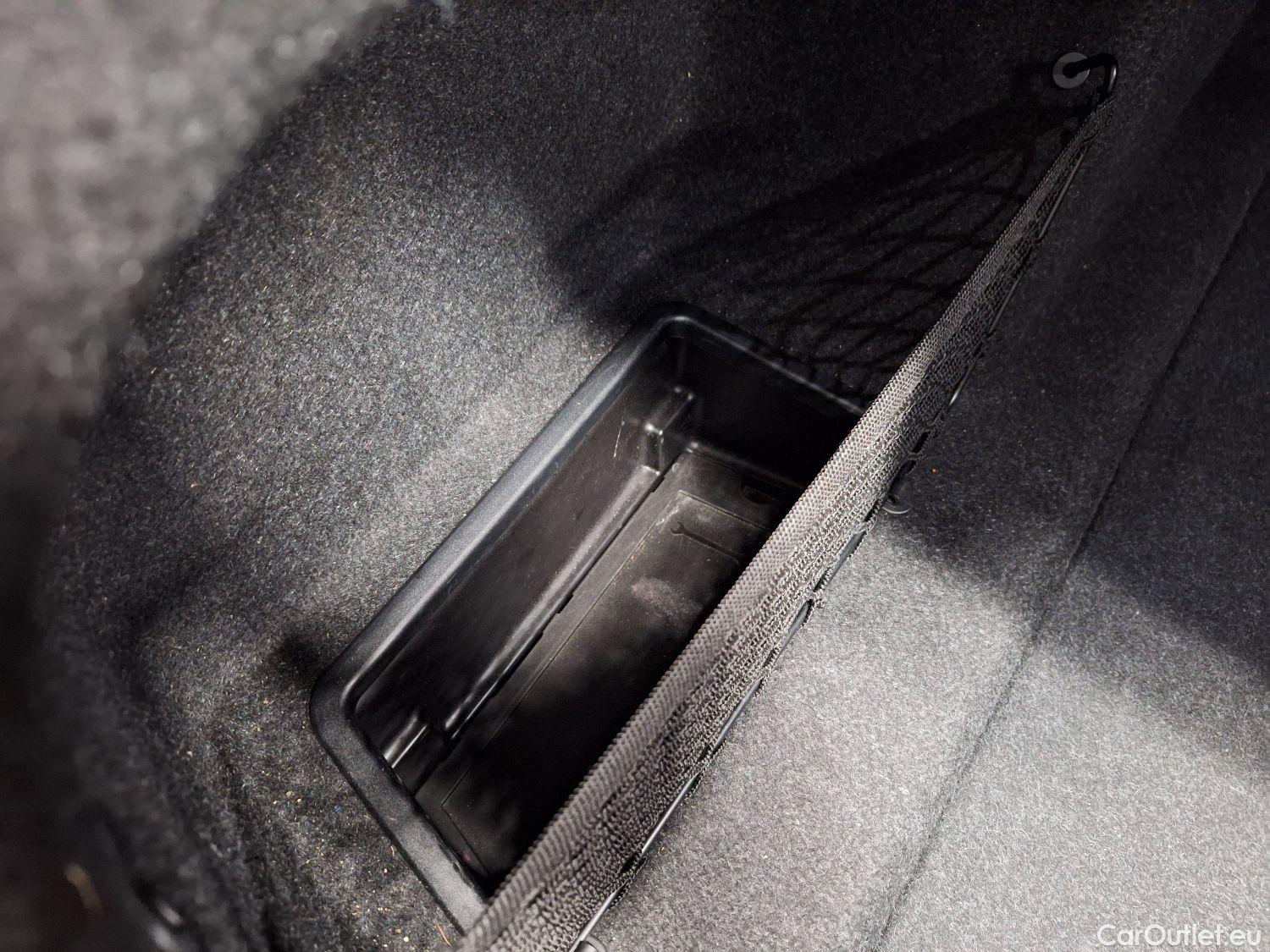  Bmw  Serie 3 BMW, 3-serie '18, BMW 3 Reeks Berline 316dA (90 kW) 4d #1