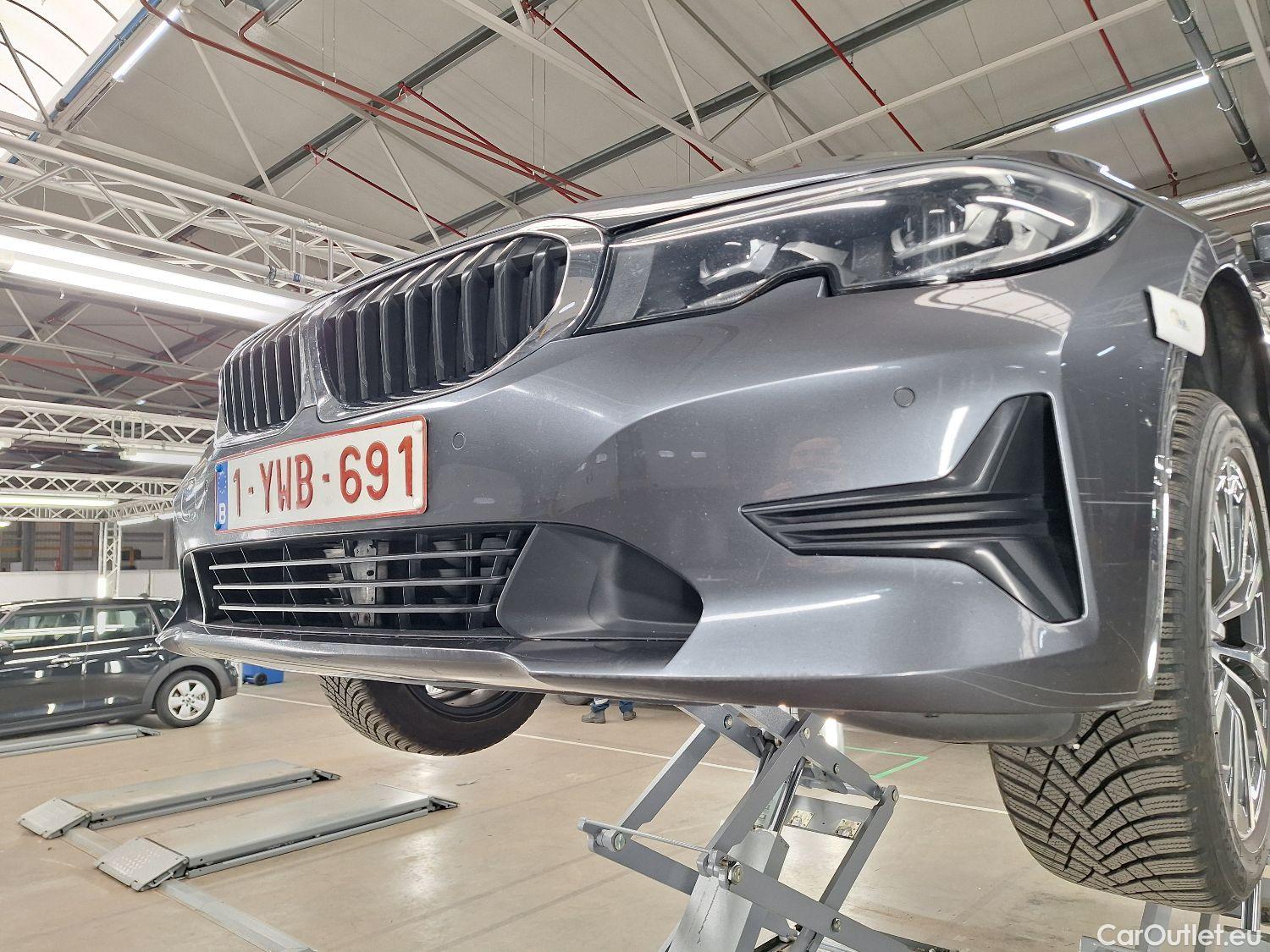  Bmw  Serie 3 BMW, 3-serie '18, BMW 3 Reeks Berline 316dA (90 kW) 4d #16