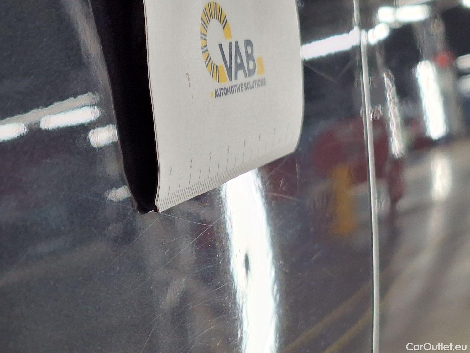  Bmw  Serie 3 BMW, 3-serie '18, BMW 3 Reeks Berline 316dA (90 kW) 4d #42