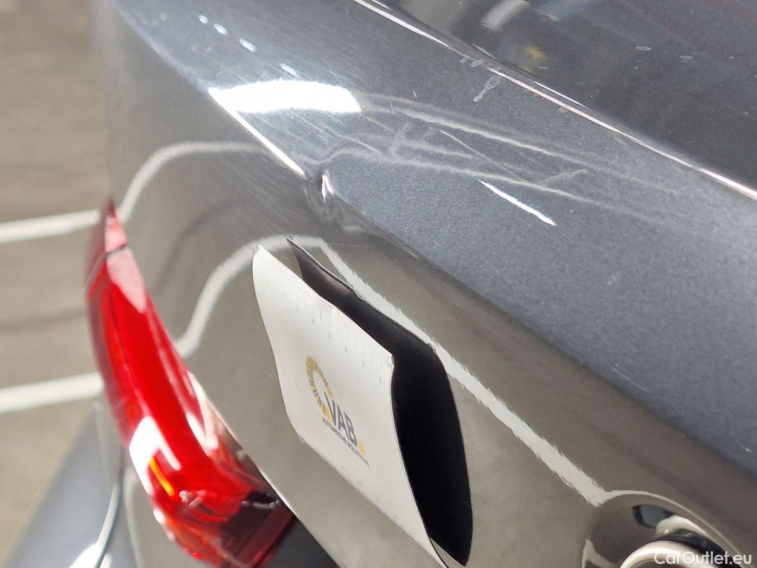  Bmw  Serie 3 BMW, 3-serie '18, BMW 3 Reeks Berline 316dA (90 kW) 4d #48