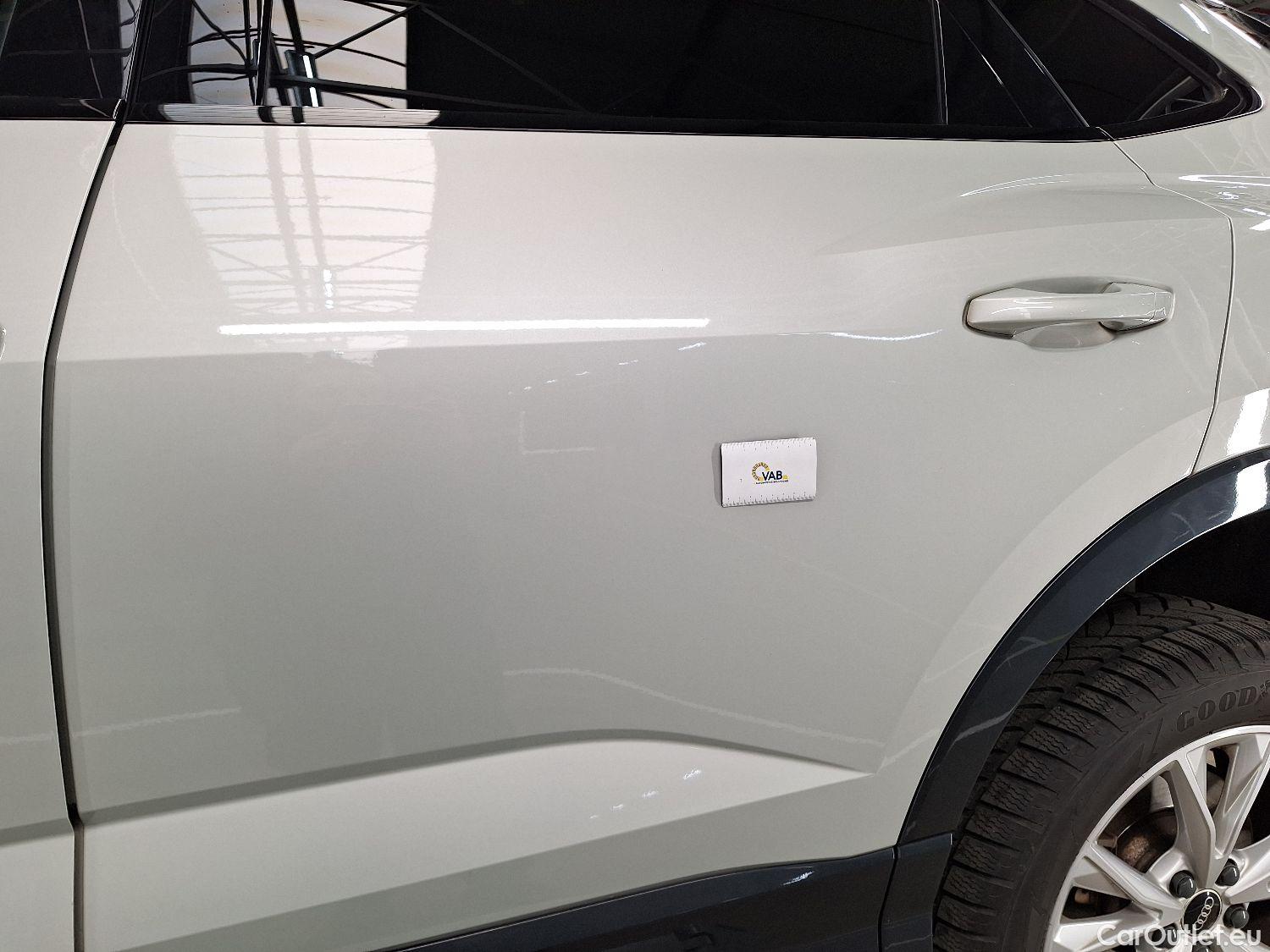  Audi  Q3 Audi,  SB '19 PHEV, Audi  Sportback 45 TFSI e S tronic S Line 5d #3