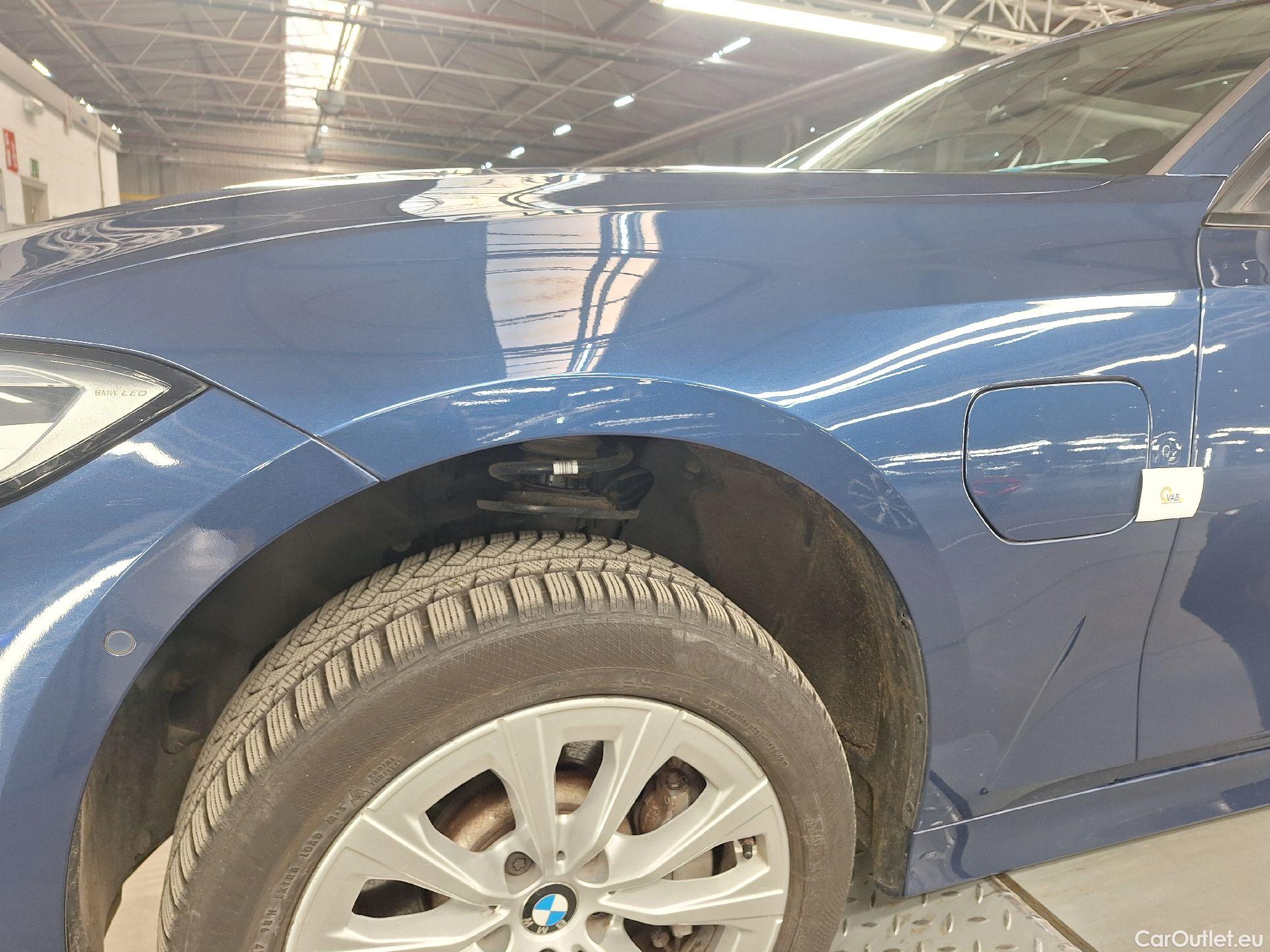  Bmw  Serie 3 BMW, 3-serie Touring '18, BMW 3 Reeks Touring 330e (215 kW) 5d #17