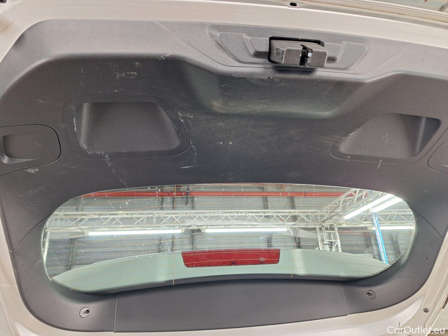  Ford  Fiesta Ford,  '17, Ford  1.1i 52kW Business Class 5d #34