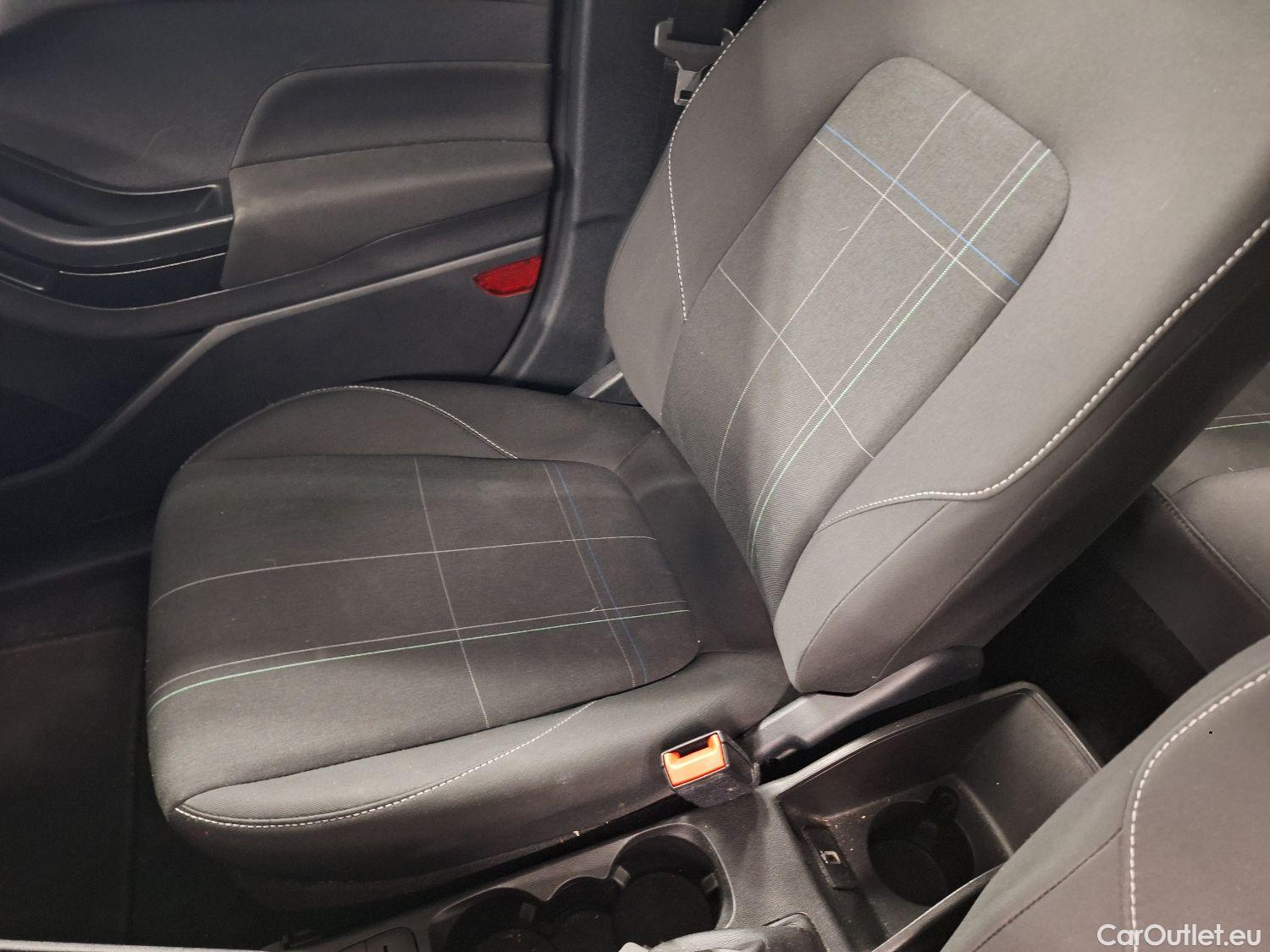  Ford  Fiesta Ford,  '17, Ford  1.1i 52kW Business Class 5d #45