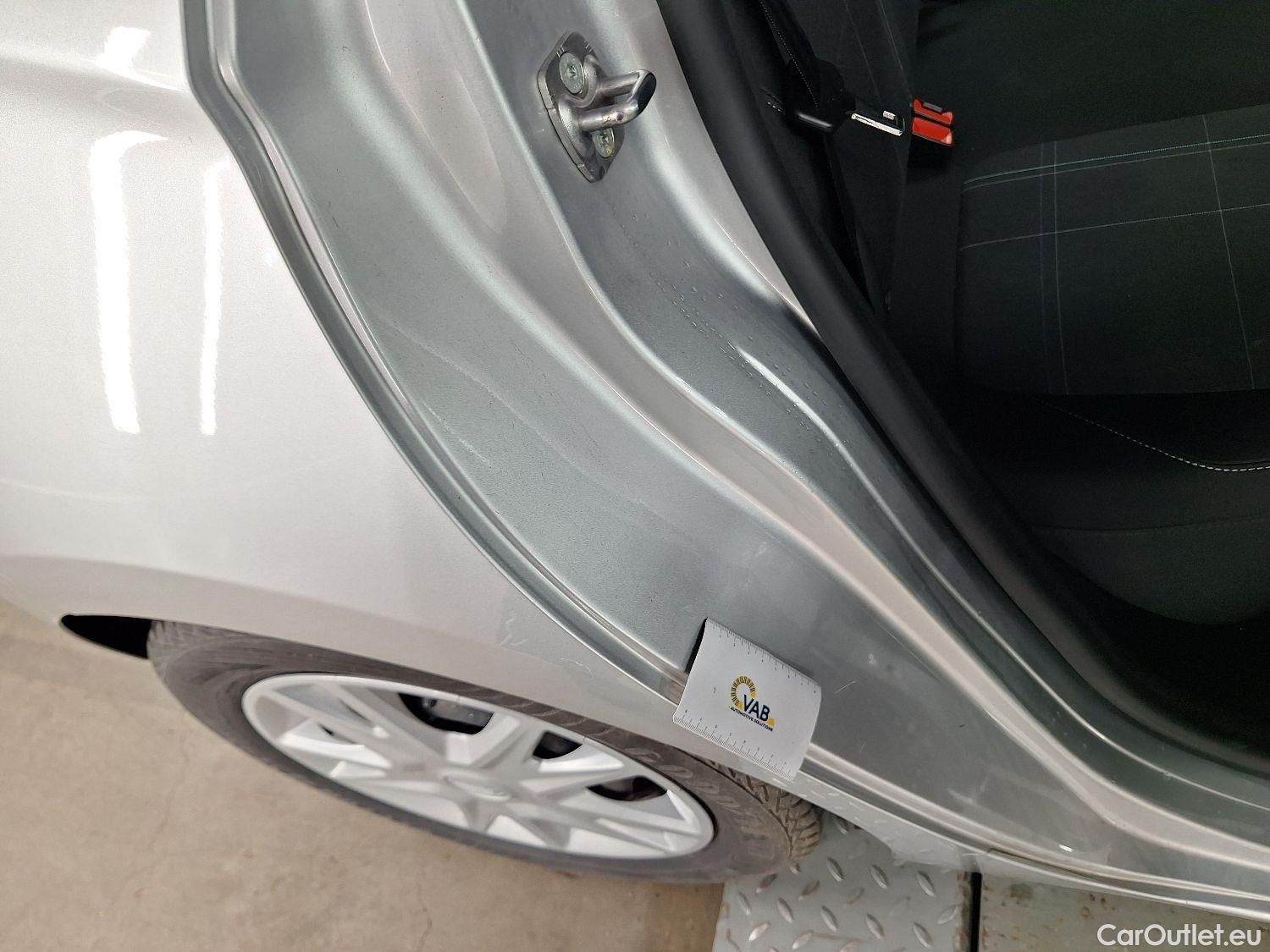  Ford  Fiesta Ford,  '17, Ford  1.1i 52kW Business Class 5d #30