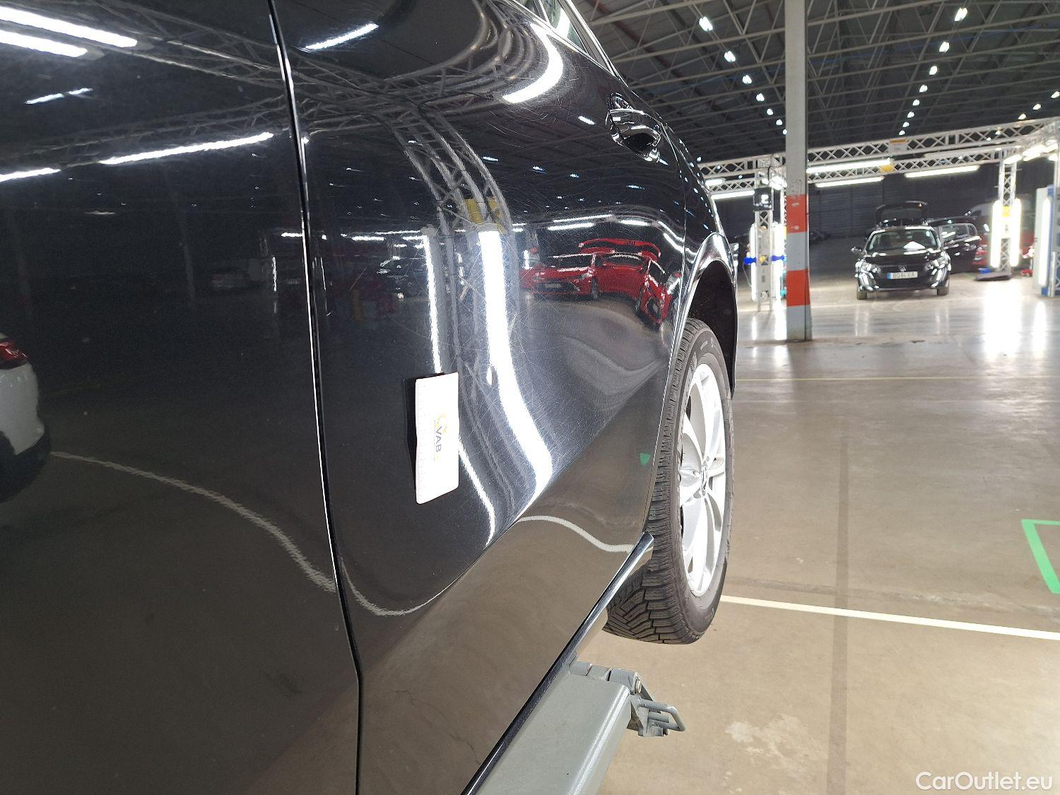  Mercedes  A-Klasse Mercedes, A-Class Berline '18, Mercedes-Benz  Limousine A 180 d DCT Launc #28