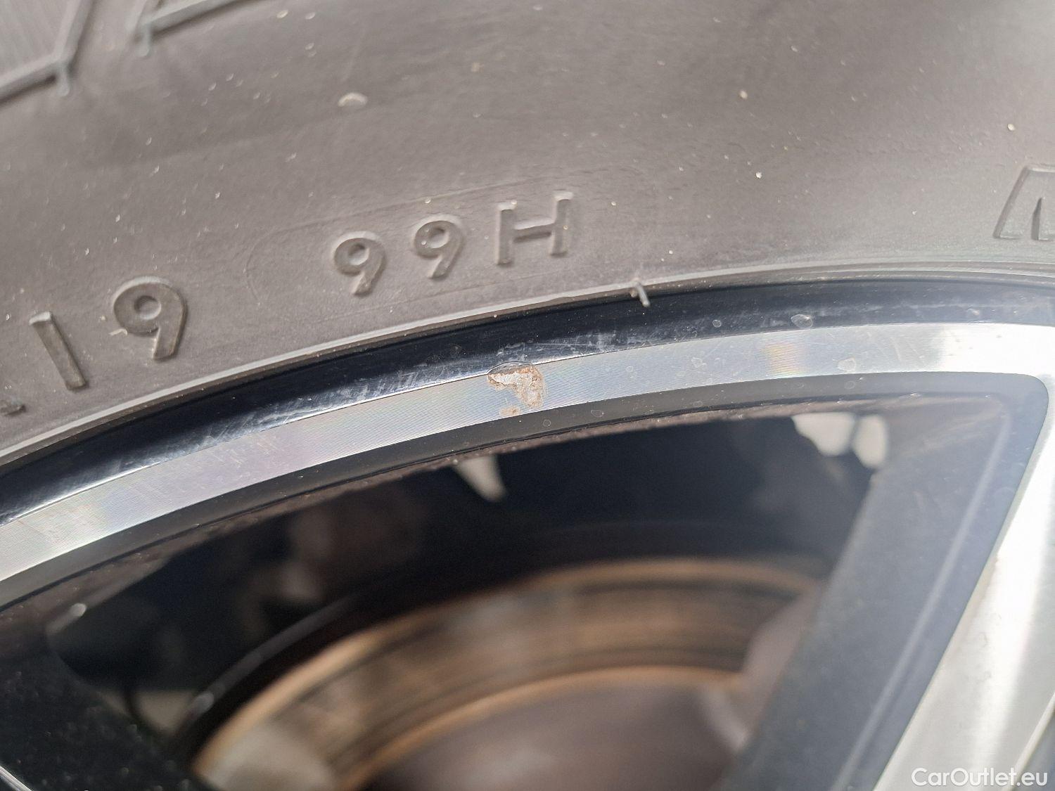  Volvo  XC 40 Volvo, XC40 '17 PHEV, Volvo XC40 T4 Recharge Geartronic R-Design 5d #33