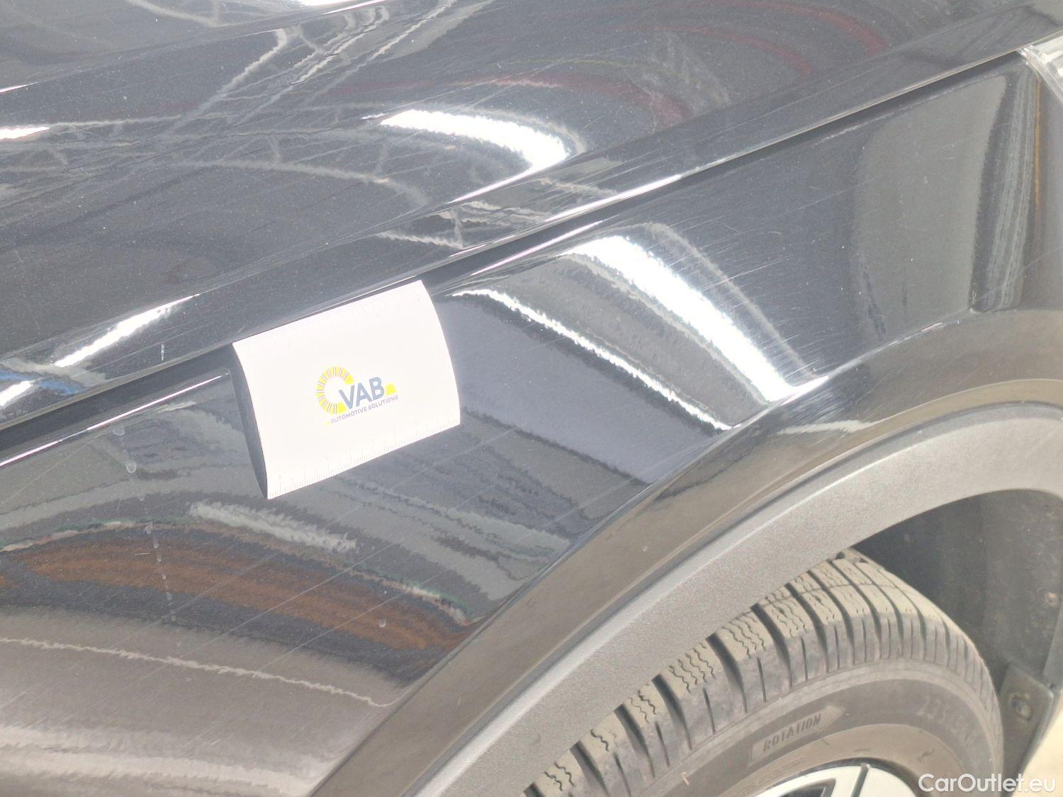  Volvo  XC 40 Volvo, XC40 '17 PHEV, Volvo XC40 T4 Recharge Geartronic R-Design 5d #9