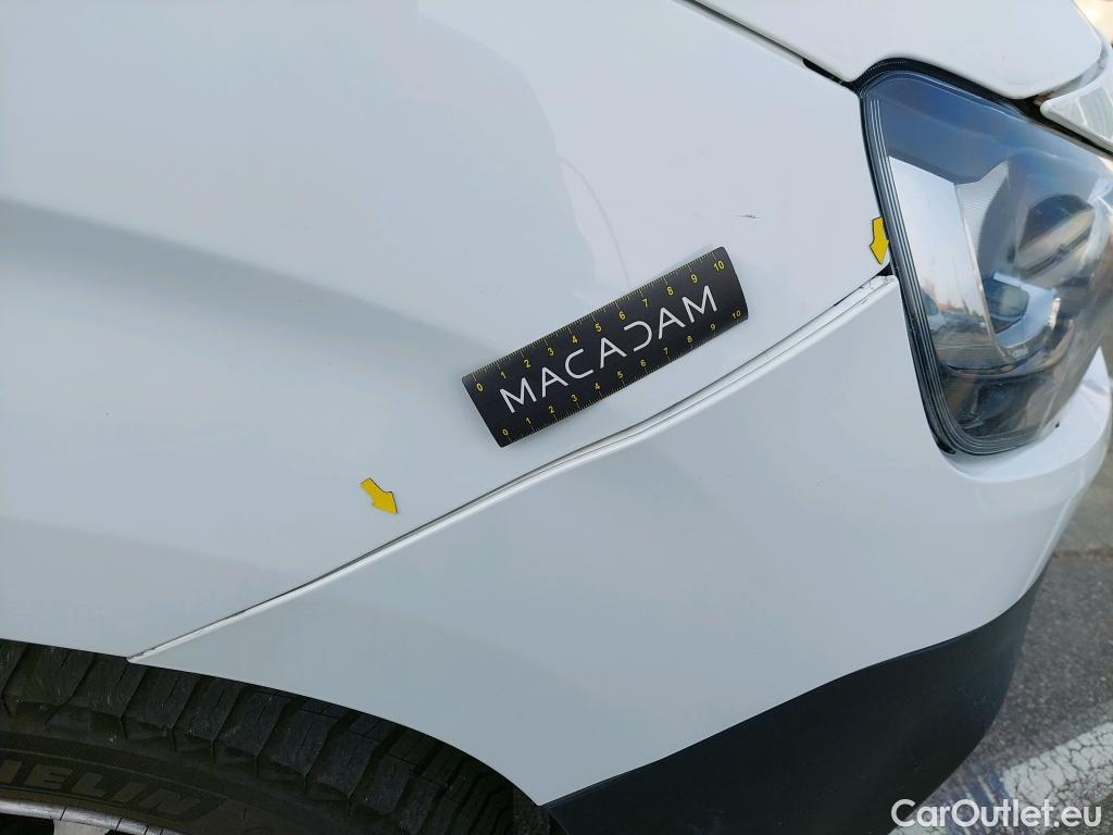  Citroen  Berlingo CITROEN  VU 4p Fourgonnette M 1.0t BlueHDi 100 SandS BVM Driver #13