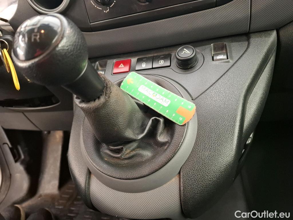  Citroen  Berlingo  Fourgon Club L1 (Court) 1.6 BlueHDi 100CV BVM5 E6 #4