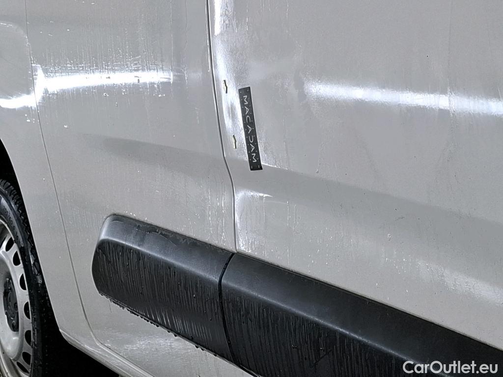  Citroen  Berlingo  Fourgon Driver XL 950 1.5 BlueHDi 100CV BVM5 E6dT #9