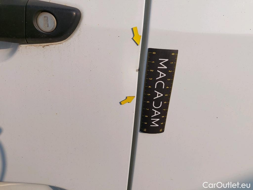  Citroen  Berlingo CITROEN  VU 4p Fourgonnette M 1.0t BlueHDi 100 SandS BVM Driver #9