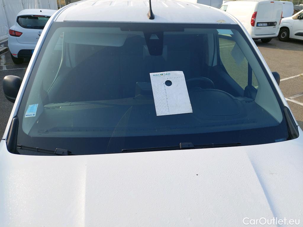  Citroen  Berlingo CITROEN  VU 4p Fourgonnette M 1.0t BlueHDi 100 SandS BVM Driver #10