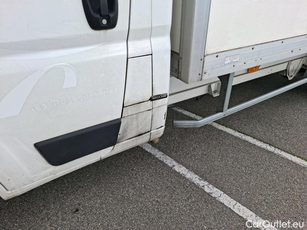  Citroen  Jumper CITROEN ChassisCabine SC / 2014 / 2P / Chassis cab 4-35 L3 BlueHDi 165 S&S BVM6 Control #25