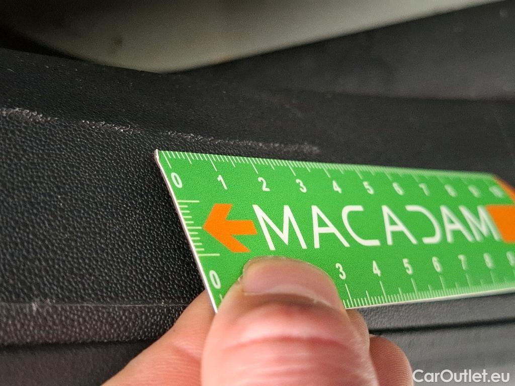  Citroen  C3  Société Feel 1.2 PureTech 70CV BVM5 E6 #8