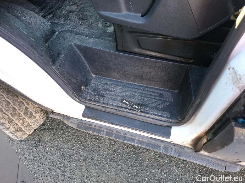  Ford  Transit  Plateau 350 L4 2.0 TDCi 130CV BVM6 E6 #16