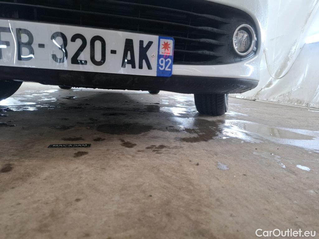  Renault  Clio  IV Air MediaNav 1.5 dCi 75CV BVM5 E6 #45