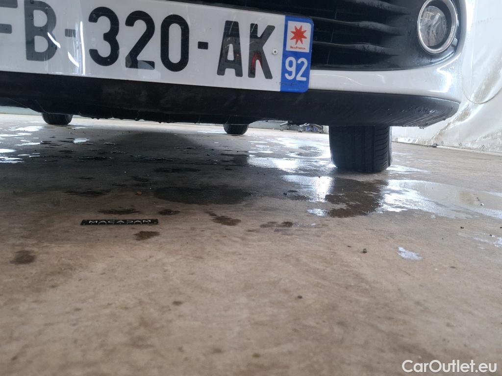  Renault  Clio  IV Air MediaNav 1.5 dCi 75CV BVM5 E6 #48