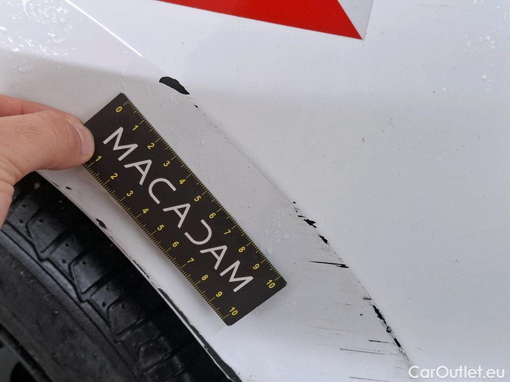  Renault  Clio  IV Air MediaNav 1.5 dCi 75CV BVM5 E6 #11