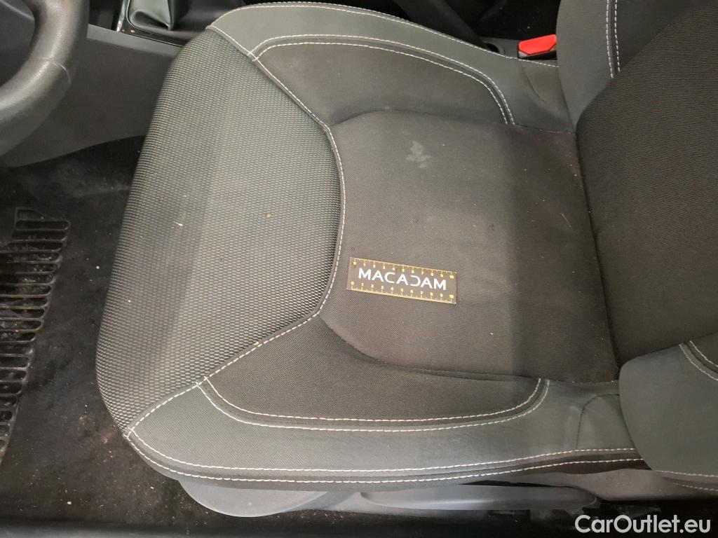  Renault  Clio  IV Air MediaNav 1.5 dCi 75CV BVM5 E6 #1