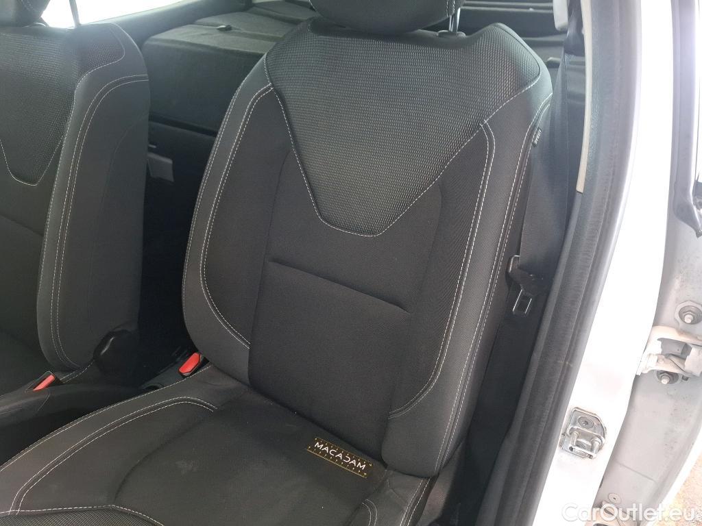  Renault  Clio  IV Air MediaNav 1.5 dCi 75CV BVM5 E6 #62