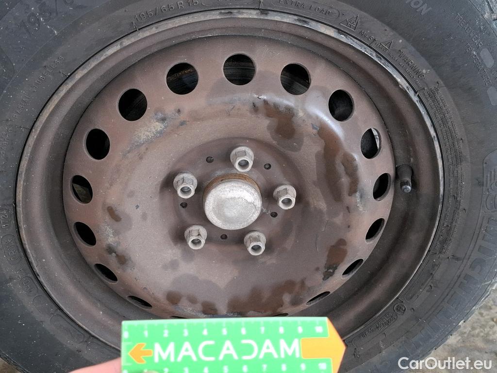  Renault  Kangoo  Express Maxi Confort 1.5 dCi 90CV BVM5 E6 #61